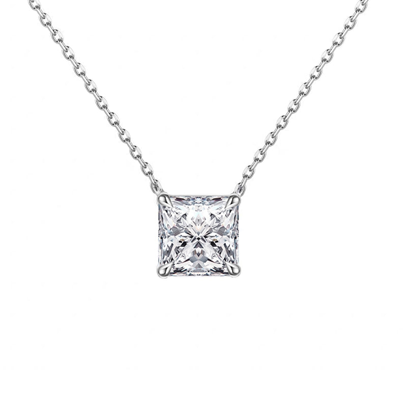 Cadena con dije con diamante (1.045 ct- 1.178 ct)