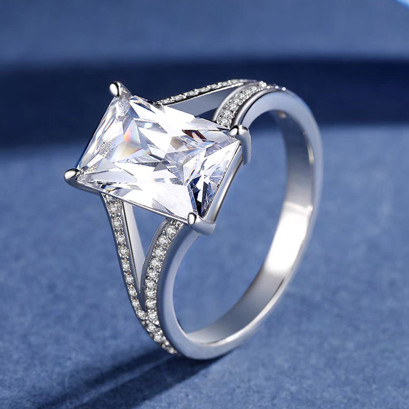 Anillo con diamante (2.033 ct- 2.623 ct)