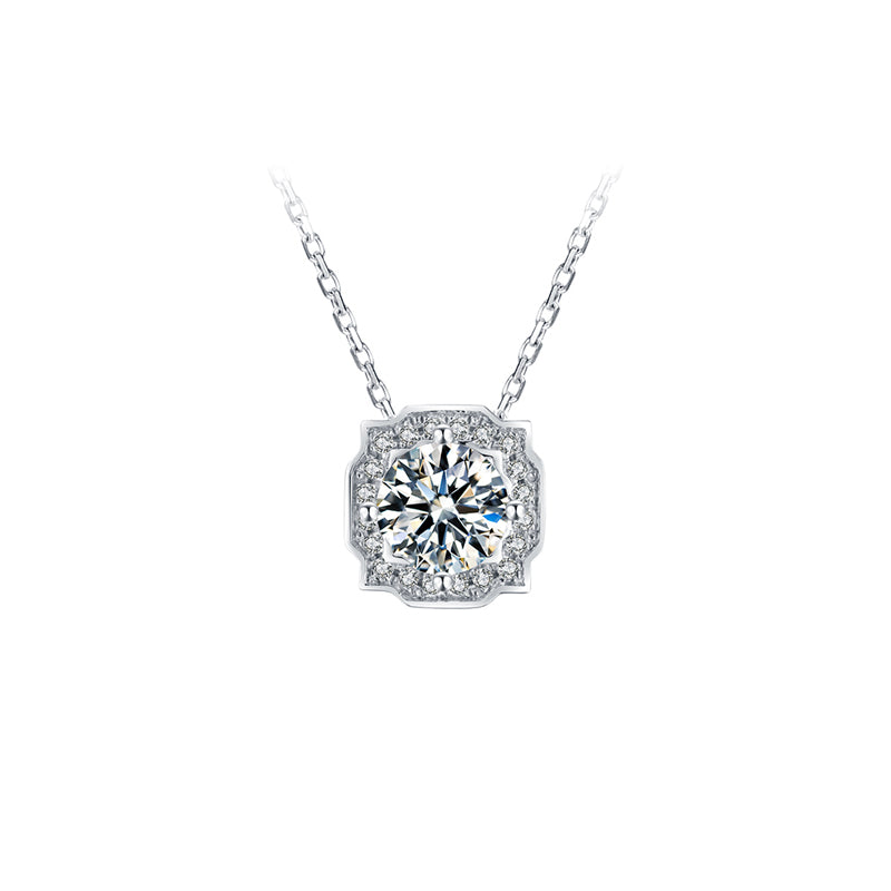 Cadena con dije con diamante (0.589 ct- 1.256 ct)