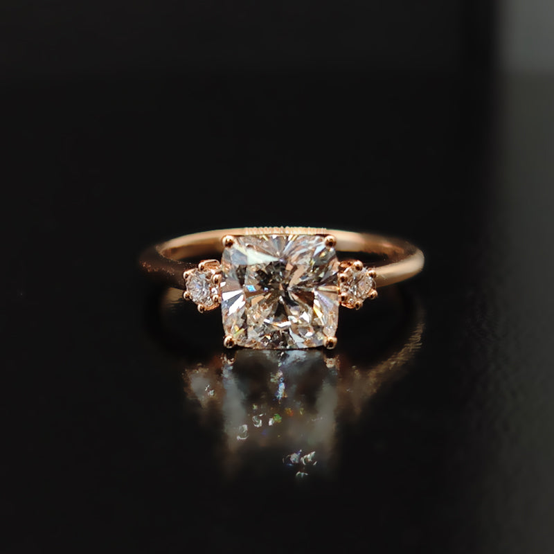 Anillo con diamante (2.088 ct)