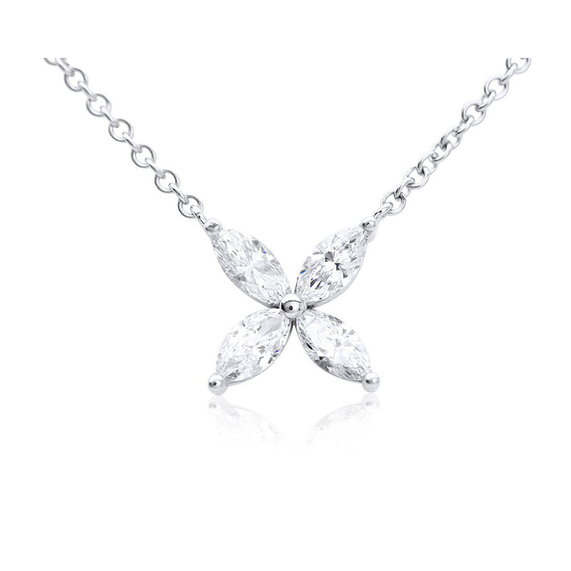 Cadena con dije con diamante (0.298 ct- 0.826 ct)
