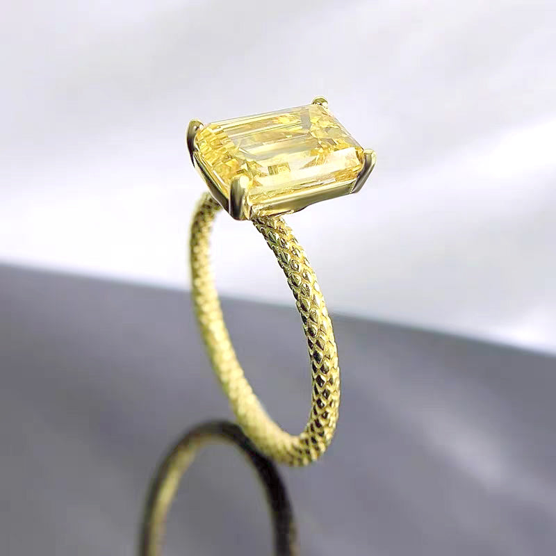 Anillo con diamante (1.062 ct- 1.101 ct)