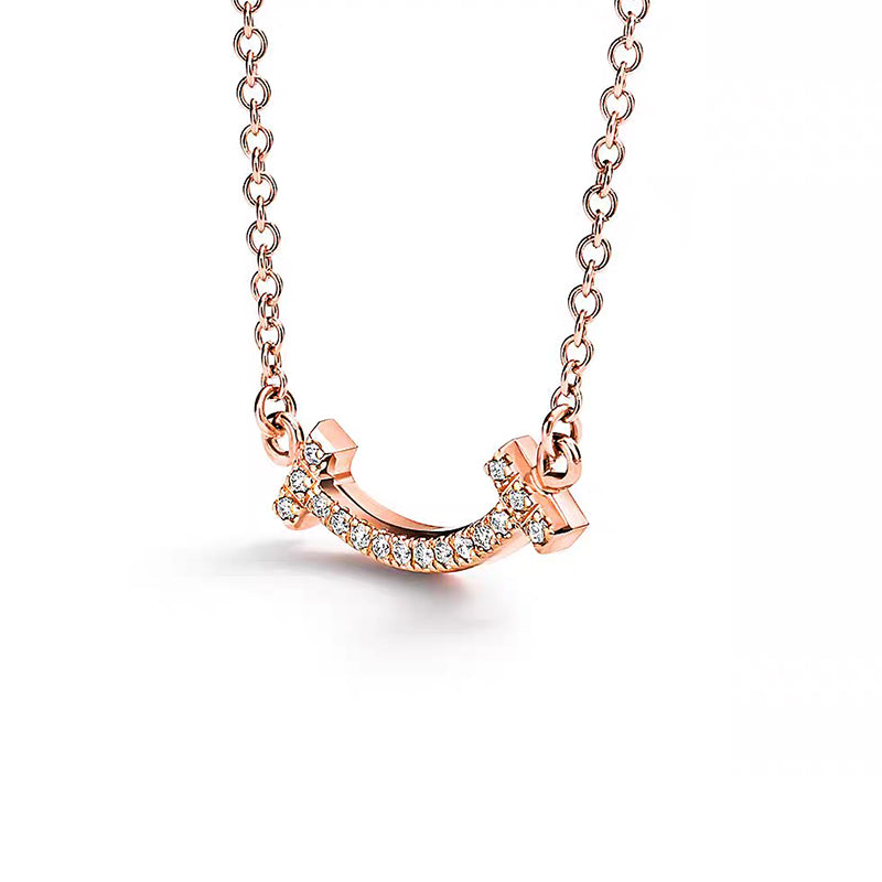 Cadena con dije con diamante (0.037 ct)
