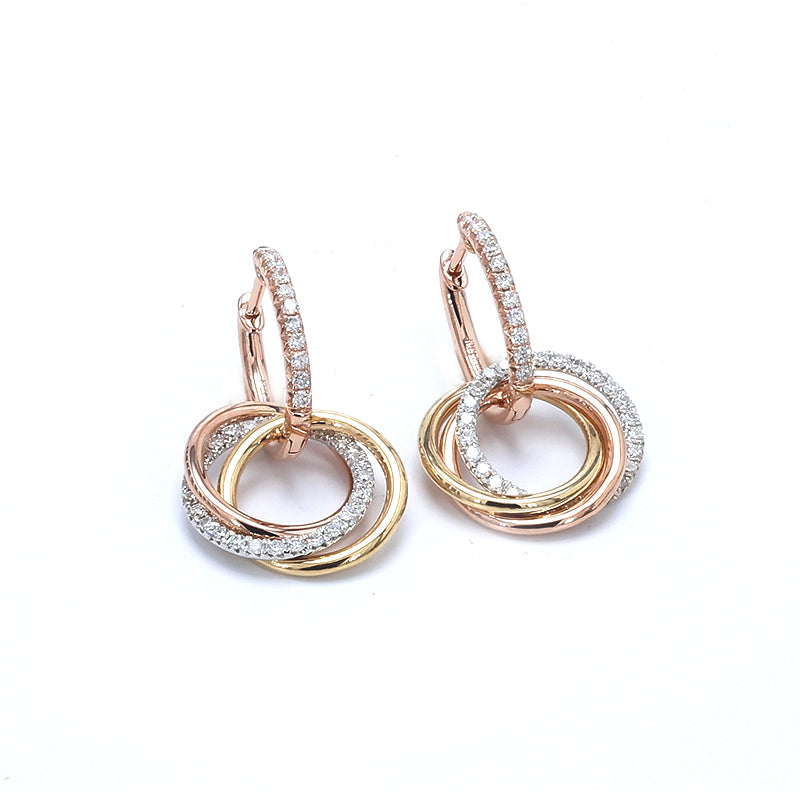 Aretes con diamante (0.485 ct)