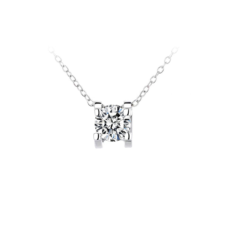 Cadena con dije con diamante (0.56 ct)