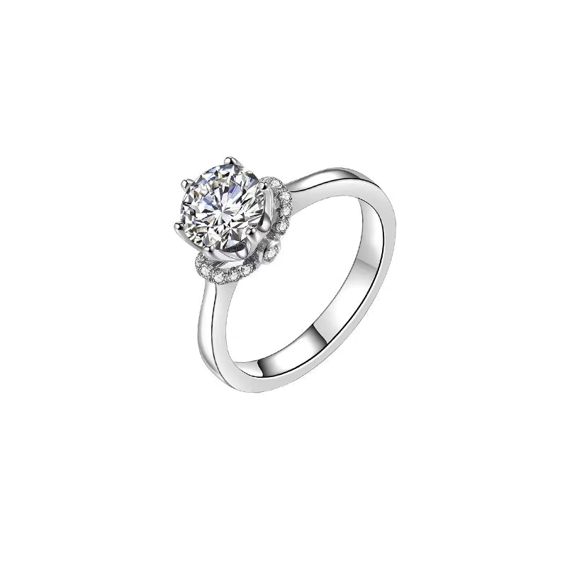 Anillo aureola con diamante redondo (0.629 ct- 1.32 ct)