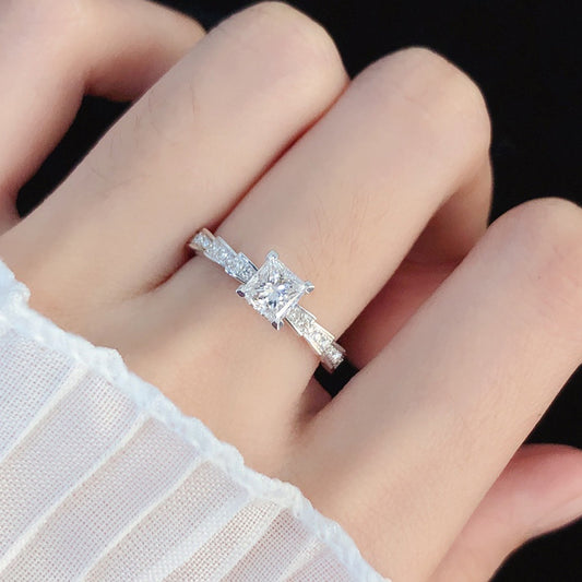 Anillo con diamante (3.663 ct- 3.753 ct)