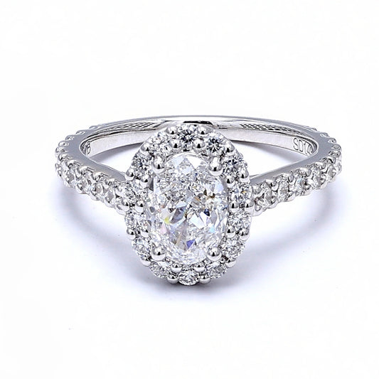 Anillo con diamante ovalado (2.277 ct- 2.332 ct)