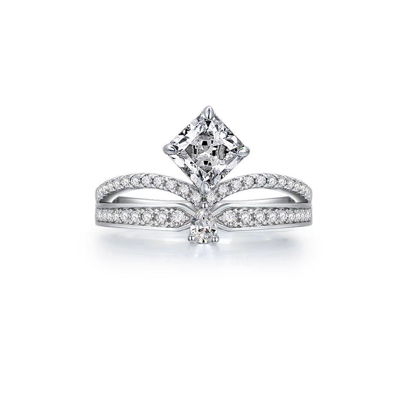 Anillo con diamante (2.011 ct- 4.063 ct)