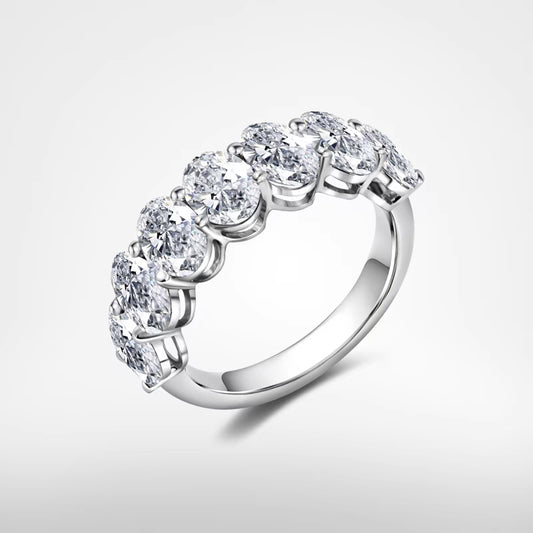 Churumbela con diamante (1.897 ct- 1.945 ct)