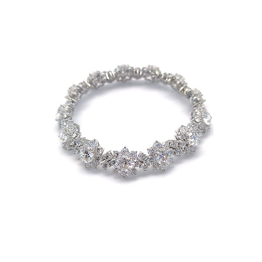 Pulso con charm con diamante (14.258 ct)