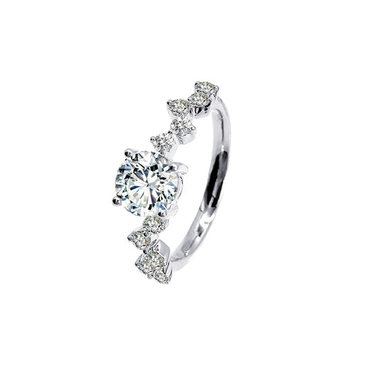 Anillo estilizado con diamante redondo (0.825 ct- 1.484 ct)