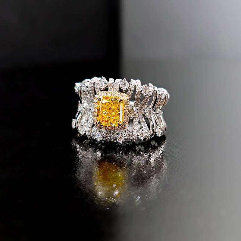 Anillo con diamante (1.884 ct)