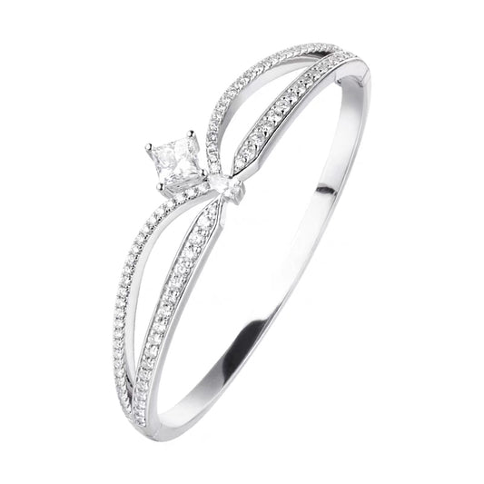 Pulso con charm con diamante (3.414 ct)